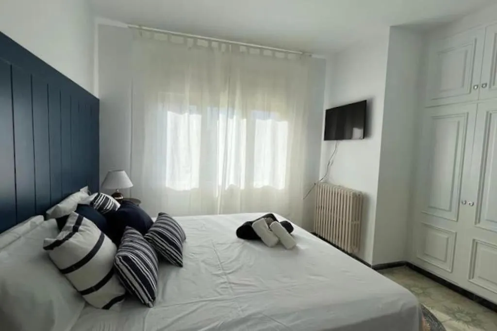 Apartamento En Palamos Delante Del Mar 0*,